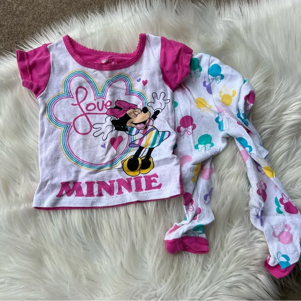 Disney Junior White and Pink Multicolored Minnie Mouse Pajama Set